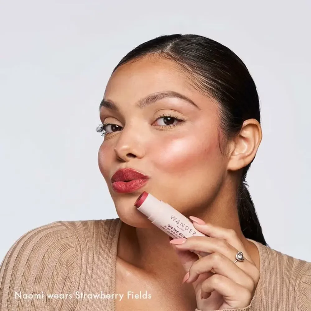 $38 New Wander Beauty On-the-Glow Blush and Illuminator - Strawberry Fields